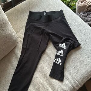 Adidas leggings medium